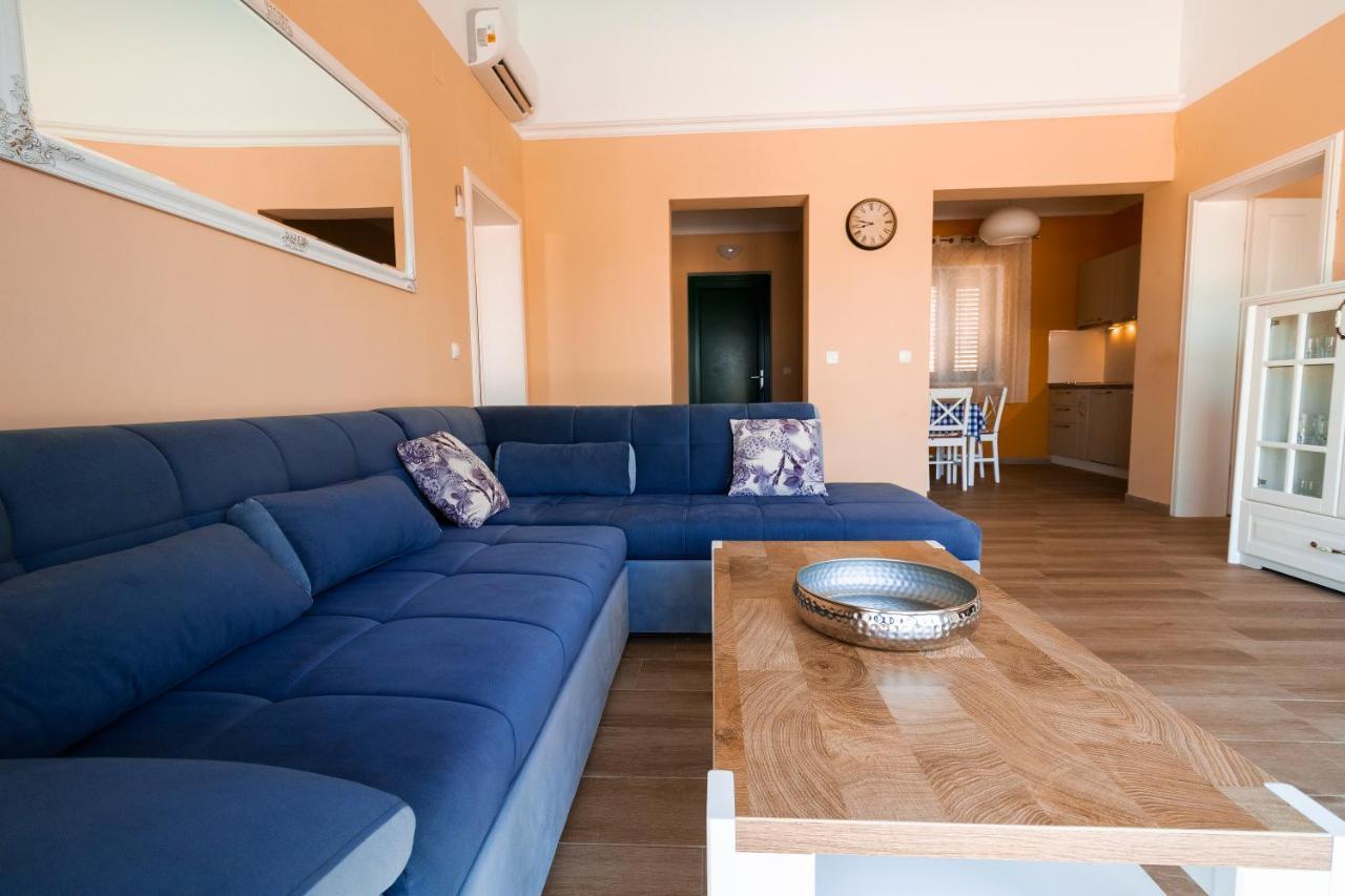 Sea Cats' Villas Sutivan Exteriör bild