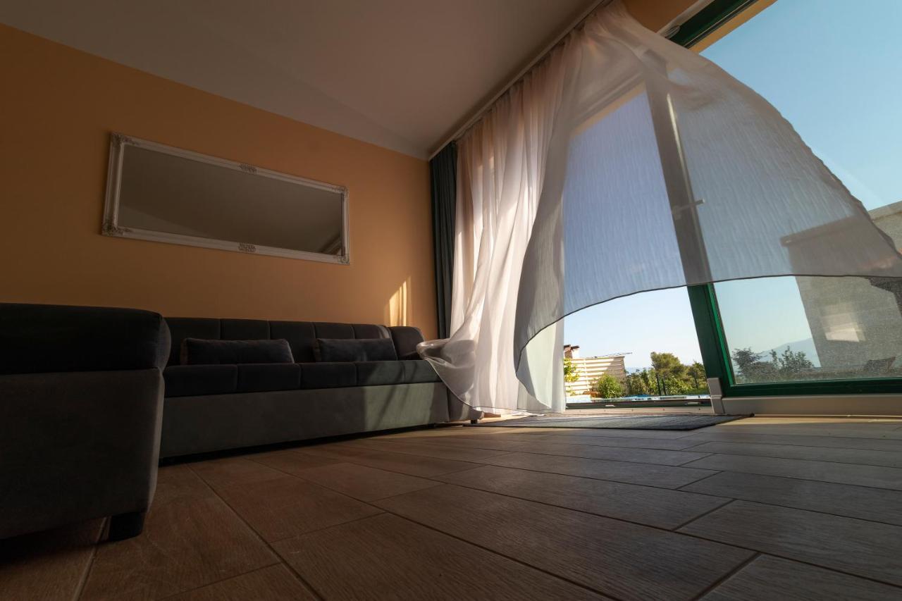 Sea Cats' Villas Sutivan Exteriör bild